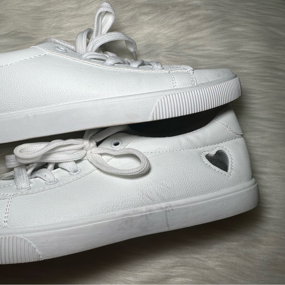 SHEIN Lace-up Front Skate Shoes Size 40/10 - Picture 6 of 14